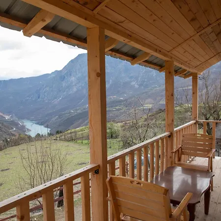 Lulebore ゲストハウス *